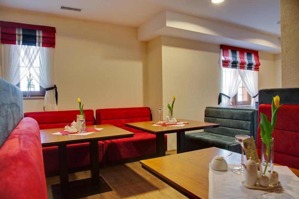 Hotel Bonsai نييمتشا المظهر الخارجي الصورة